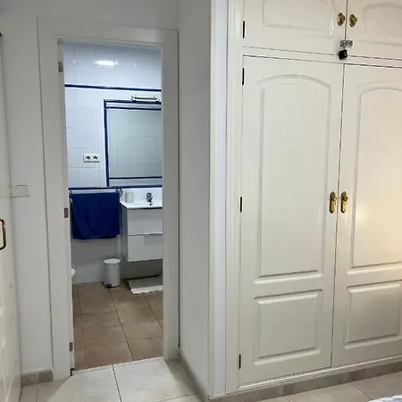 Paseo Maritimo 27 Apartment *